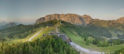 Archiv Foto Webcam Panoramablick Tressdorfer Höhe 05:00