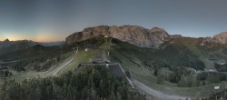 Archiv Foto Webcam Panoramablick Tressdorfer Höhe 05:00
