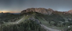 Archived image Webcam Tressdorfer Höhe - Panoramic View 05:00