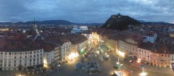 Archiv Foto Webcam Grazer Rathaus 03:00
