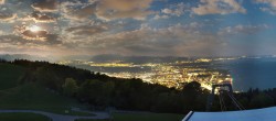 Archiv Foto Webcam Bregenz: Bergstation Pfänderbahn 03:00