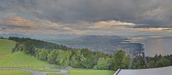 Archiv Foto Webcam Bregenz: Bergstation Pfänderbahn 19:00