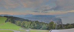 Archiv Foto Webcam Bregenz: Bergstation Pfänderbahn 05:00