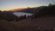Archiv Foto Webcam Bergbahnen Weissensee - Bergstation 06:00