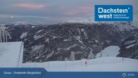 Archived image Webcam Gosau: Top station Panorama Jet Zwieselalm 13:00