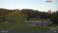 Archived image Webcam Hinterstoder Hössbahn Top Station - Huttererböden 04:00