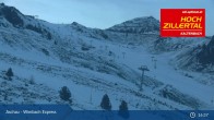 Archived image Webcam Wimbachexpress Gondola Hochzillertal 00:00