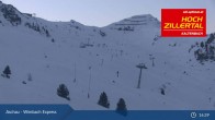 Archived image Webcam Wimbachexpress Gondola Hochzillertal 00:00