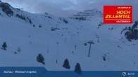 Archived image Webcam Wimbachexpress Gondola Hochzillertal 02:00