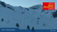 Archived image Webcam Wimbachexpress Gondola Hochzillertal 02:00