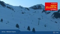 Archiv Foto Webcam Wimbachexpress Hochzillertal 02:00