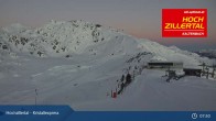 Archived image Webcam Wimbachexpress Top Station - Hochzillertal 07:00