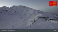 Archived image Webcam Wimbachexpress Top Station - Hochzillertal 00:00