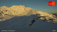 Archived image Webcam Wimbachexpress Top Station - Hochzillertal 07:00