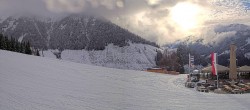 Archiv Foto Webcam Streuböden Fieberbrunn 15:00