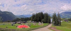 Archiv Foto Webcam Streuböden Fieberbrunn 13:00