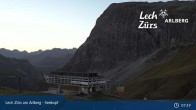 Archived image Webcam Zürs: Mountain Restaurant Seekopf 01:00