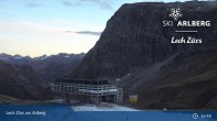 Archived image Webcam Zürs: Mountain Restaurant Seekopf 00:00