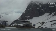 Archived image Webcam Zürs: Mountain Restaurant Seekopf 18:00