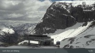 Archived image Webcam Zürs: Mountain Restaurant Seekopf 12:00