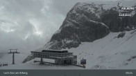 Archived image Webcam Zürs: Mountain Restaurant Seekopf 08:00