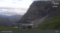 Archived image Webcam Zürs: Mountain Restaurant Seekopf 00:00