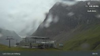 Archived image Webcam Zürs: Mountain Restaurant Seekopf 08:00