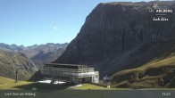 Archived image Webcam Zürs: Mountain Restaurant Seekopf 14:00