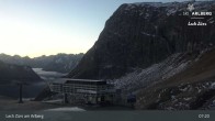 Archived image Webcam Zürs: Mountain Restaurant Seekopf 06:00