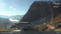 Archived image Webcam Zürs: Mountain Restaurant Seekopf 08:00