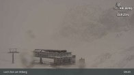 Archived image Webcam Zürs: Mountain Restaurant Seekopf 08:00