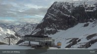 Archiv Foto Webcam Lech Zürs: Bergrestaurant Seekopf 14:00