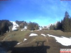 Archived image Webcam mountain station "Dorfbahn", valley "Brandnertal" 06:00