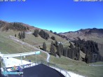Archived image Webcam Mountain Diedamskopf - View Wedelstube 12:00