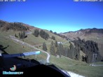 Archived image Webcam Mountain Diedamskopf - View Wedelstube 15:00