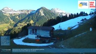 Archiv Foto Webcam Bergstation Pendelbahn in Sonntag 09:00