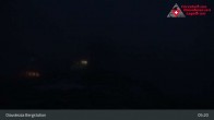Archiv Foto Webcam Diavolezza: Berghaus Diavolezza 04:00