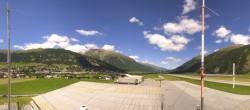 Archiv Foto Webcam Samedan I Flugplatz Richtung West 13:00