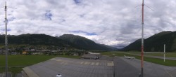 Archiv Foto Webcam Samedan I Flugplatz Richtung West 13:00