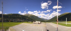 Archiv Foto Webcam Samedan I Flugplatz Richtung West 15:00