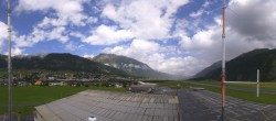 Archiv Foto Webcam Samedan I Flugplatz Richtung West 11:00