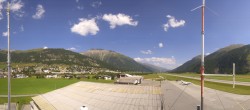Archiv Foto Webcam Samedan I Flugplatz Richtung West 11:00