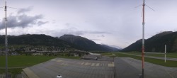 Archiv Foto Webcam Samedan I Flugplatz Richtung West 17:00