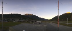 Archiv Foto Webcam Samedan I Flugplatz Richtung West 17:00