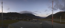 Archived image Webcam Samedan I Airport orientation west 17:00