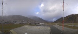 Archived image Webcam Samedan I Airport orientation west 15:00