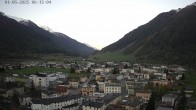 Archived image Webcam Zernez village 05:00