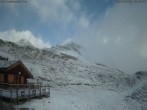Archived image Webcam Dachberghütte (2.500 m) 07:00