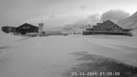 Archiv Foto Webcam Engelberg Titlis: Berghaus Jochpass 06:00