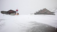 Archiv Foto Webcam Engelberg Titlis: Berghaus Jochpass 11:00